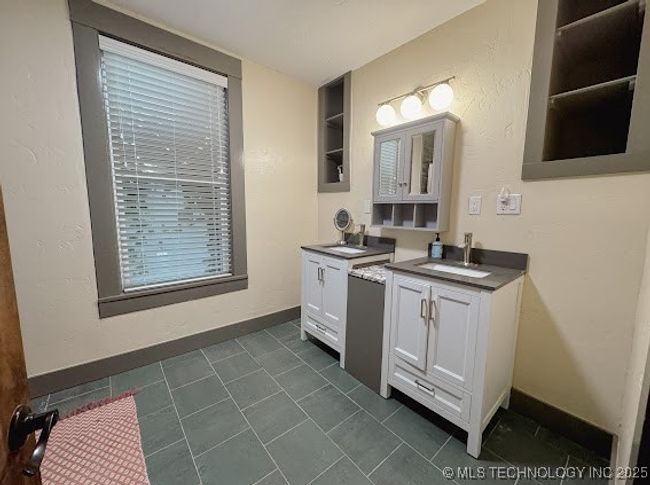 2nd bath | Image 37