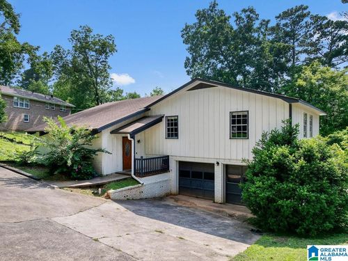 1304 Monterey Dr, BIRMINGHAM, AL, 35235-1518 | Card Image