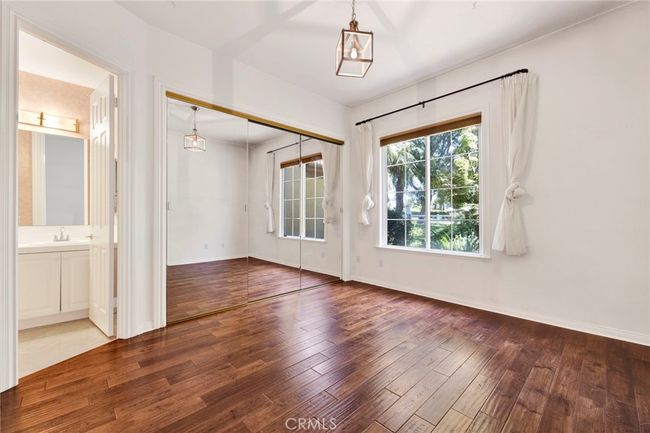 Downstairs Bedroom | Image 6