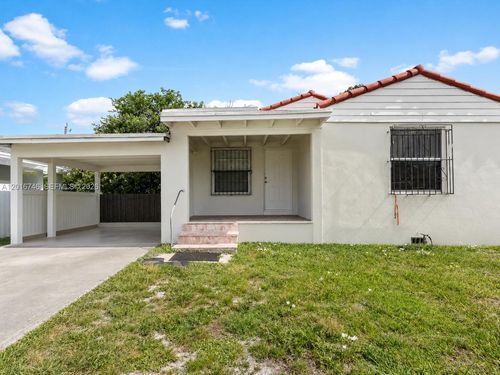 1111 Nw 77th St, Miami, FL, 33150-3256 | Card Image