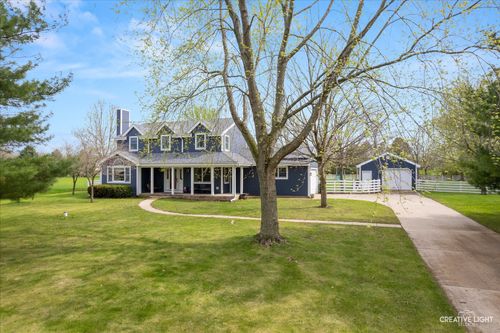 204 Country Ln, Yorkville, IL, 60560-9787 | Card Image