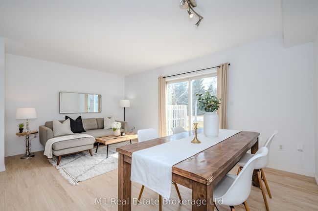 47 - 30 Imperial Rd S, Condo with 4 bedrooms, 3 bathrooms and 1 parking in Guelph ON | Image 4