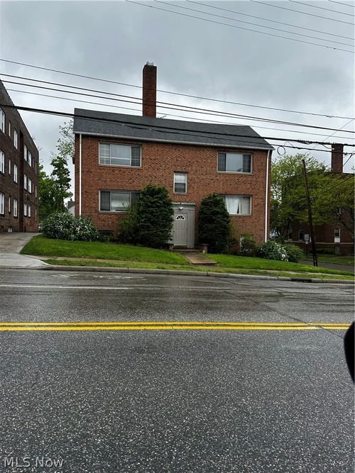 3-2676 Noble Road, Cleveland Heights, OH, 44121 | Card Image