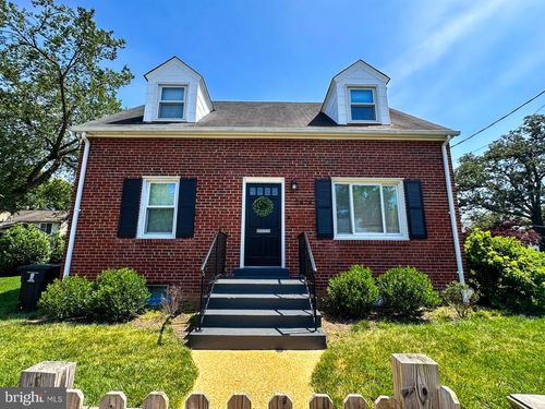 2414 Key Blvd, ARLINGTON, VA, 22201-3417 | Card Image