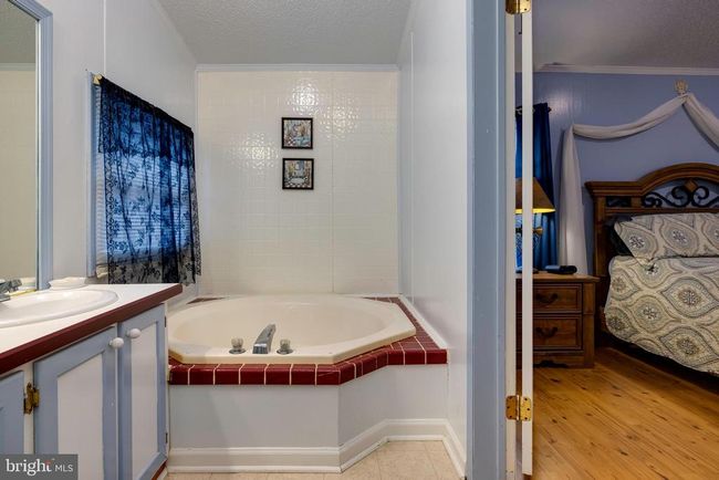 400 N Fork River Rd, House other with 3 bedrooms, 3 bathrooms and null parking in Shenandoah VA | Image 14
