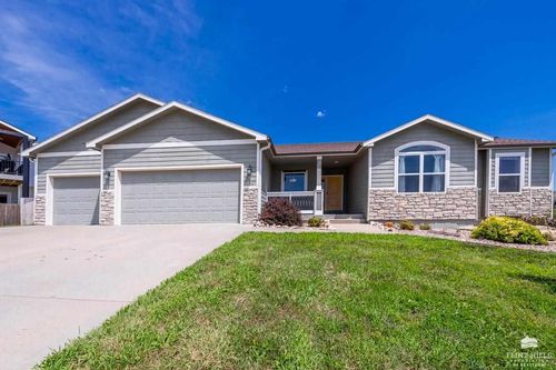 4713 W Kelliann Way, Manhattan, KS, 66502-8916 | Card Image