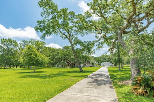 5599 County Road 362, Sweeny, TX, 77480-4252 | Card Image
