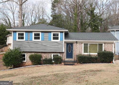 2657 Crestdale Cir Se, Atlanta, GA, 30316-3944 | Card Image