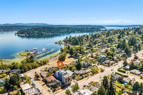 4408 B 50th Ave S, Seattle, WA, 98118 | Card Image