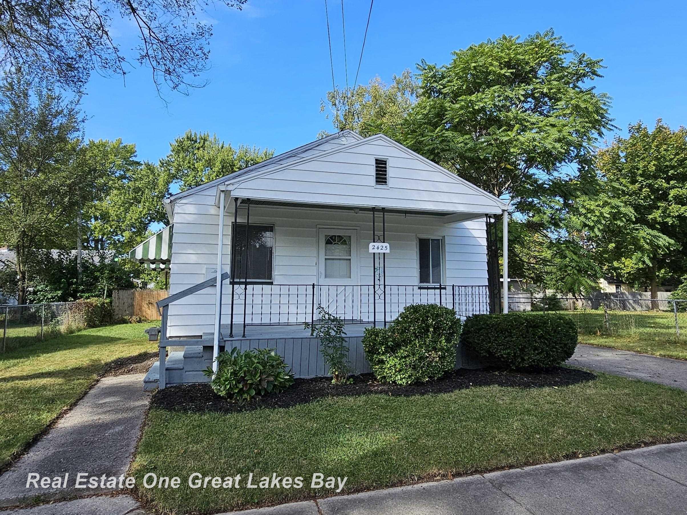 Thatcher St, Saginaw, MI 48601