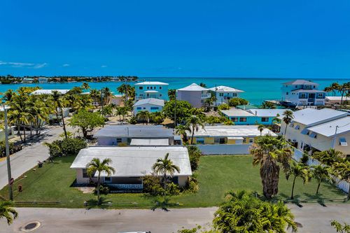 585 116th Street Ocean, Marathon, FL, 33050-3650 | Card Image