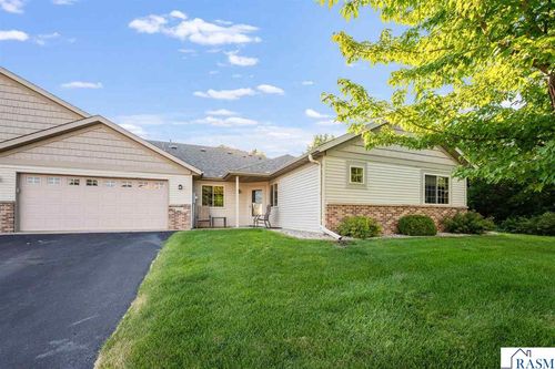 120 Nicklaus Path, Mankato, MN, 56001 | Card Image