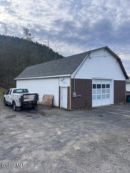 1753 Helderberg Trl, Berne, NY, 12023-2927 | Card Image