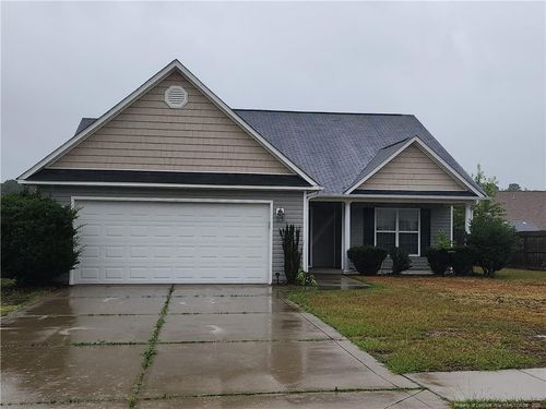 2513 Hunting Bow Dr, Hope Mills, NC, 28348-8143 | Card Image
