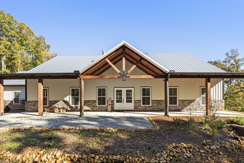 594 Highway 100, Centerville, TN, 37033-1212 | Card Image