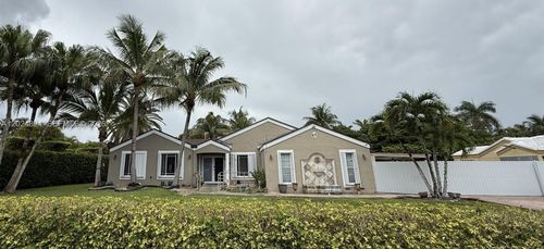 15530 Sw 155th Ave, Miami, FL, 33187-5448 | Card Image