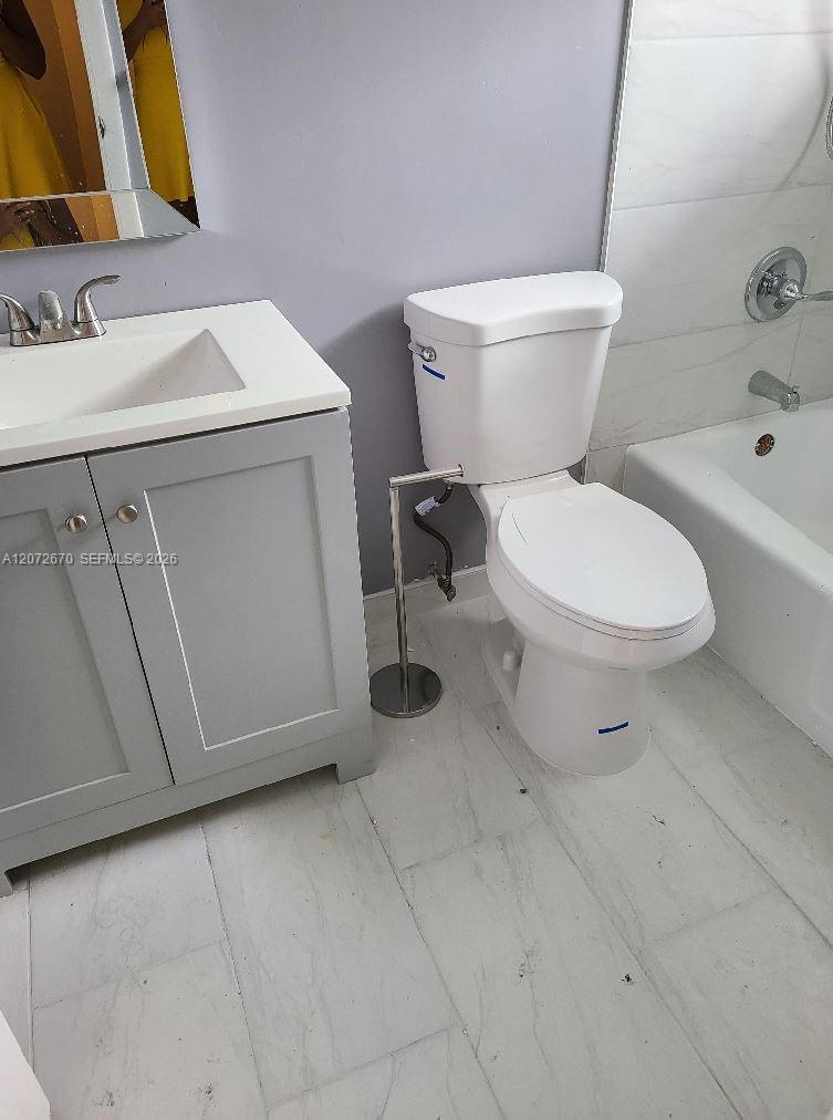 Residential Lease in Pompano Beach 2
