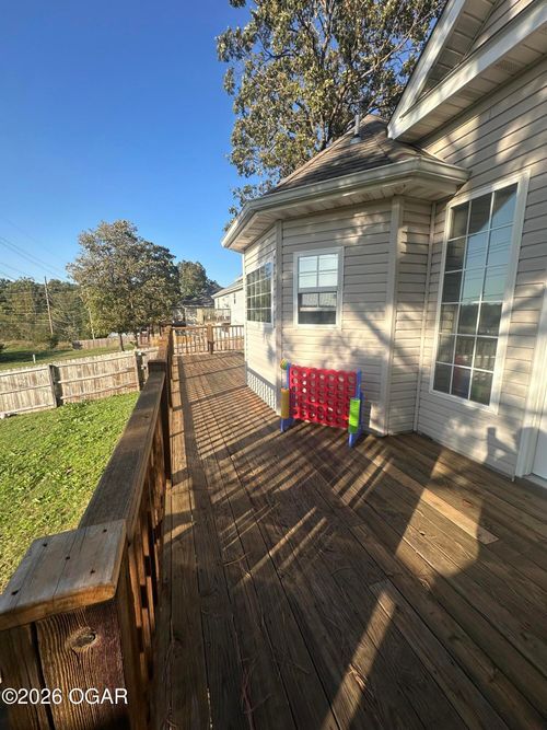 2710 N Missouri Ave, Joplin, MO, 64801-9019 | Card Image