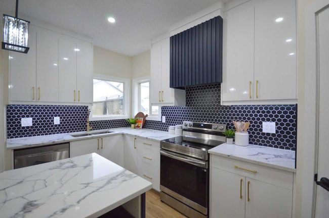 113 W Creek Blvd, House detached with 5 bedrooms, 3 bathrooms and 6 parking in Chestermere AB | Image 7