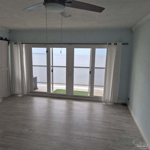 808-825 Bayshore Dr, Pensacola, FL, 32507-3466 | Card Image