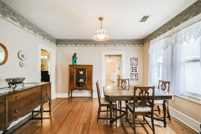 3524 County Road 107 F, House other with 4 bedrooms, 2 bathrooms and 2 parking in Pearland TX | Image 5