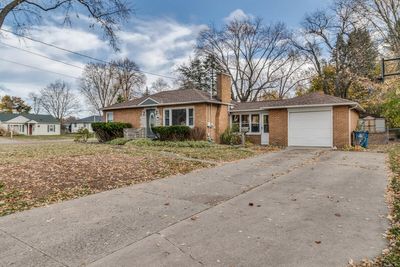 105 Winston Drive, House other with 3 bedrooms, 1 bathrooms and null parking in Battle Creek MI | Image 1