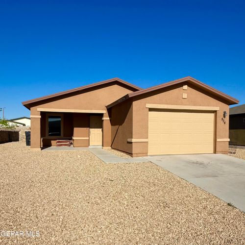 924 Talavera Dr, Horizon City, TX, 79928-2402 | Card Image