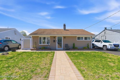 219 Austin Ave, Old Bridge, NJ, 08857-1118 | Card Image