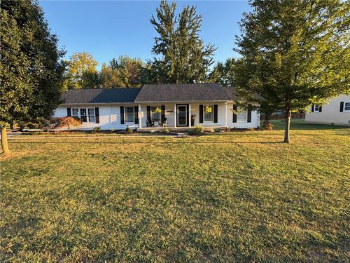 1209 E Hall St, Olney, IL, 62450-2471 | Card Image