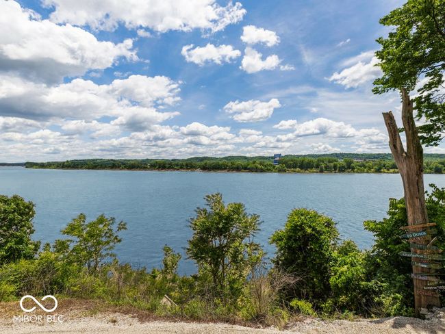 bird's eye view of a nearby body of water | Image 71
