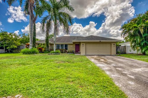 122 Heron Pkwy, Royal Palm Beach, FL, 33411-2909 | Card Image