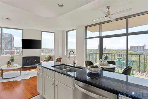 u514-1101 Haxall Point, Richmond, VA, 23219 | Card Image