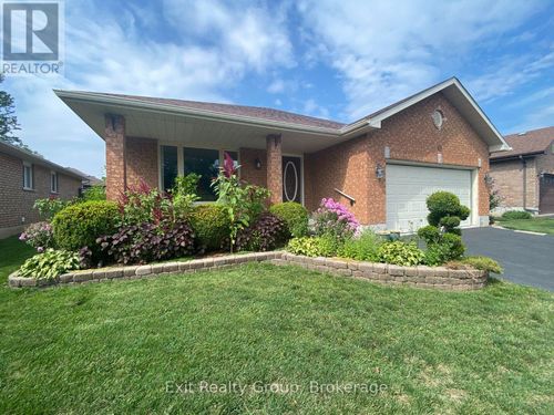 60 Oak Ridge Blvd, Belleville, ON, K8N5W2 | Card Image