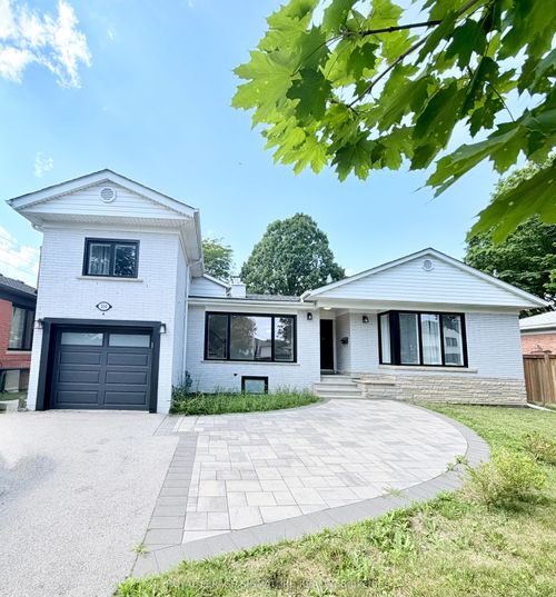104 Great Oak Dr, Etobicoke, ON, M9A1N5 | Card Image