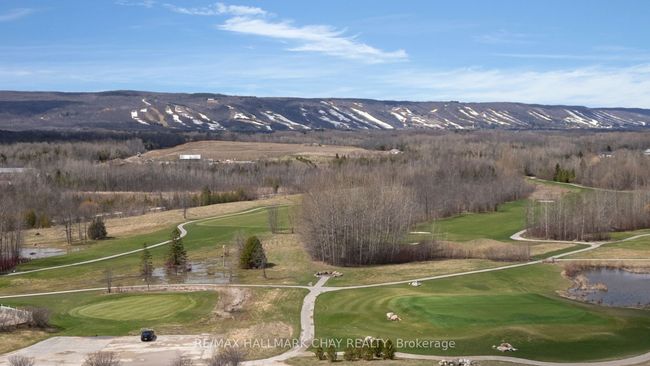 172 Escarpment Cres, Condo with 2 bedrooms, 1 bathrooms and 1 parking in Collingwood ON | Image 21