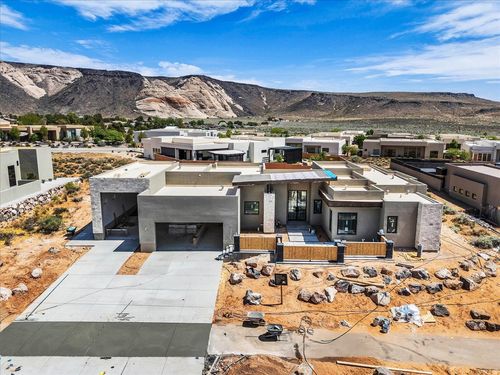 5476 N Johnson Arch Dr, St George, UT, 84770-1512 | Card Image