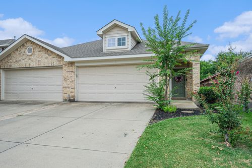 1427 Ravenwood Dr, Mansfield, TX, 76063-6062 | Card Image