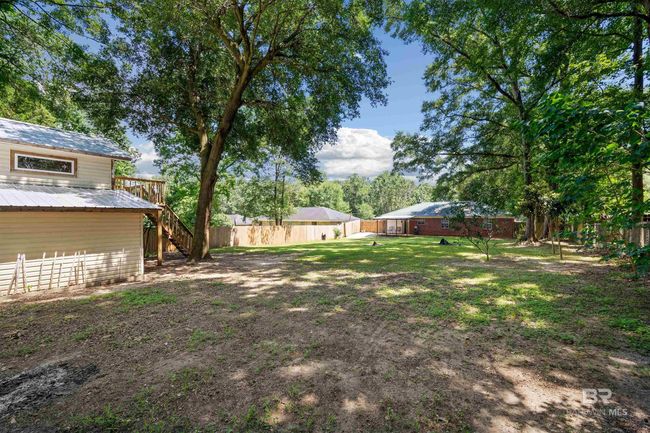 Yard | Image 26
