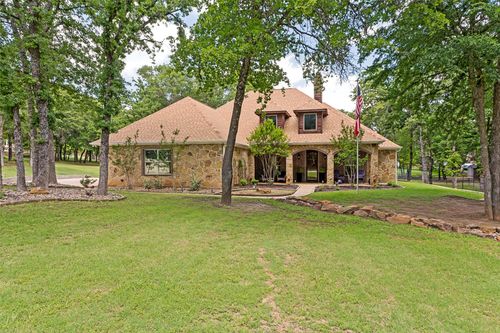 207 Overton Ridge Cir, Weatherford, TX, 76088-7849 | Card Image