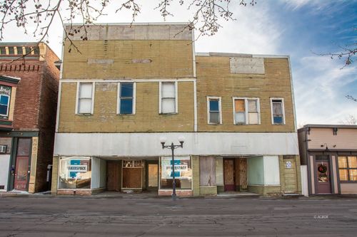 77 W Columbus St, Nelsonville, OH, 45764 | Card Image