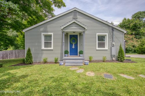 425 W Ford Valley Rd, Knoxville, TN, 37920 | Card Image