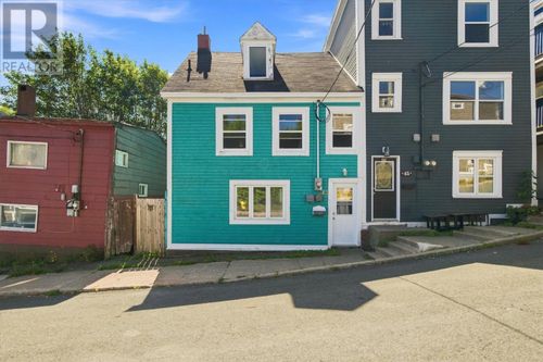 43 Goodview St, St. John's, NL, A1C4G2 | Card Image