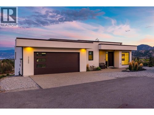 17499 Sanborn St, Summerland, BC, V0H1Z3 | Card Image