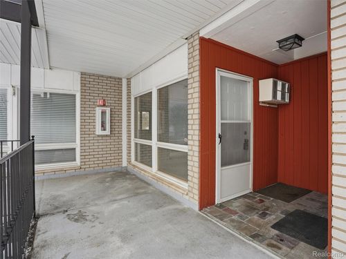 apt-36-4345 Crooks Rd, Royal Oak, MI, 48073-1962 | Card Image