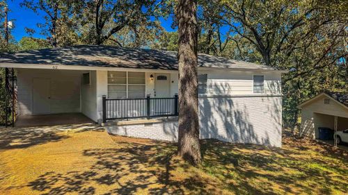 32 Somerset Dr, North Little Rock, AR, 72118-3153 | Card Image