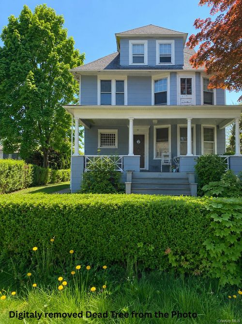 196 Elm Street, New Rochelle, NY, 10805 | Card Image