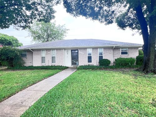 1804 University Dr, Richardson, TX, 75081-3919 | Card Image