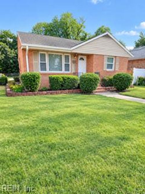 522 Lasalle Avenue, Hampton, VA, 23661 | Card Image