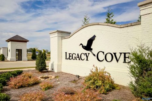 2528 Legacy Cove, Decatur, AL, 35601 | Card Image