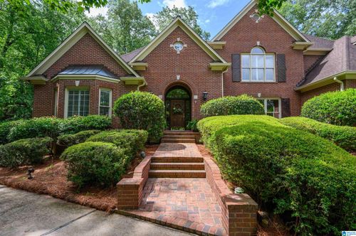 5029 Greystone Way, Hoover, AL, 35242-6428 | Card Image
